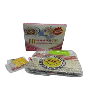 עבודות יצירה לילדים-ערכה להרכבת קופסאת טישו יהלומים