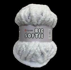 צמר עבה במיוחד לסריגה בידיים BIG SOFTIE -בצבע לבן (741)
