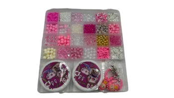 ערכת חרוזים בגווני ורוד בכל מני סוגים