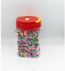 חרוזי גיהוץ קטנים בקופסא גדול
