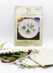 ערכת רקמה- 15X15- עציצים תלויים