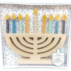 חנוכיה מעץ לקישוט